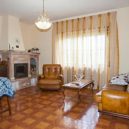 Nyaraló Attilio Balsorano Vecchio